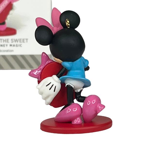 Hallmark Disney MINNIE MOUSE ORNAMENT Sweets For The Sweet Valentines Day Boxed - Picture 3 of 7